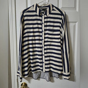 Topshop Mixed Stripe Button Down High-Low Top in Navy & Cream, Size 8, EUC!